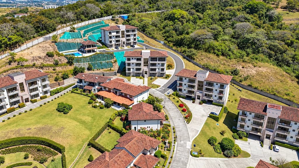 Apartment For Sale in Santa Ana - photo 2
