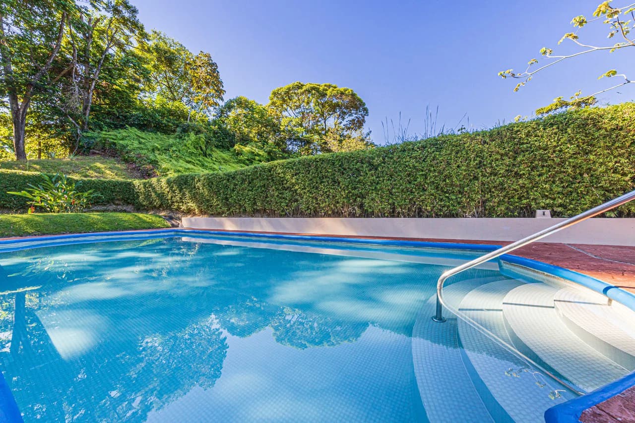 Elegant 3 Bedroom + Office Jungle Home in Puesta Del Sol, Ojochal - photo 34