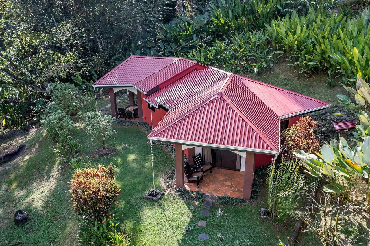 A TRANQUIL HAVEN: PRIME INVESTMENT OPPORTUNITY IN UVITA'S LUSH RIVER ENCLAVE: Mountain Hotel/Resort/Hostel For Sale in Uvita - photo 55