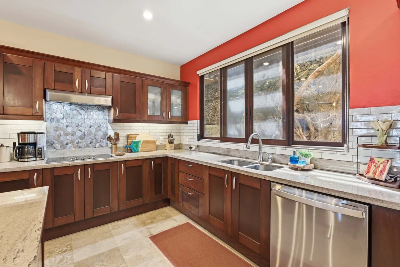 Casa De Los Monos: PRICE REDUCED! Now Offered at $440,000 - photo 4