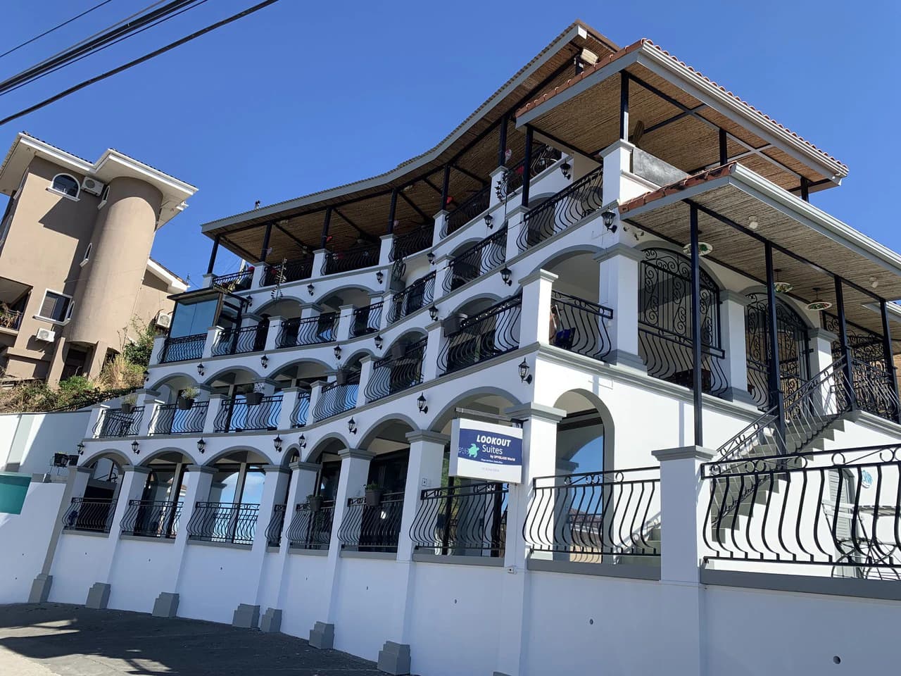 The Lookout Restaurant: Turnkey Business Ocean View Restaurant Coco Beach - photo 15