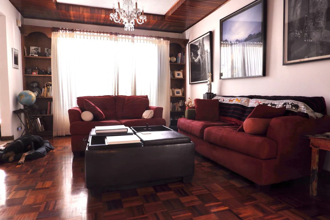 Casa Independiente de 4 Habitaciones en Los Laureles: House For Sale in Los Laureles - photo 8