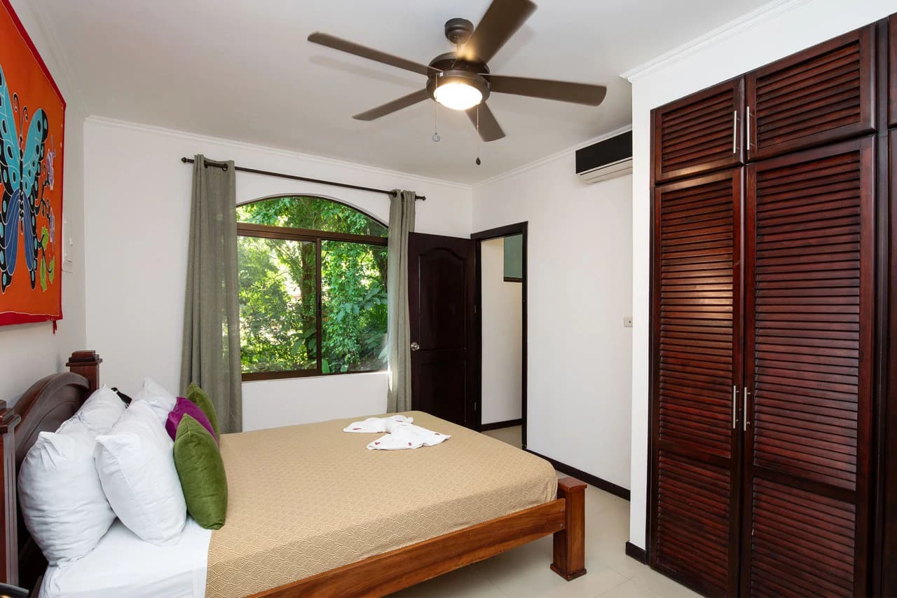 Manuel Antonio 3 bedroom- 3 bath with pool in Gated Development - photo 37