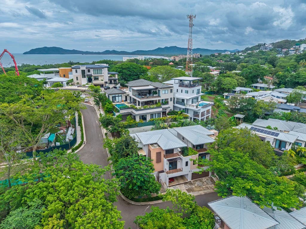 Casa Arcana: Luxury 3BR Villa with Private Pool in Tamarindo Park - photo 42