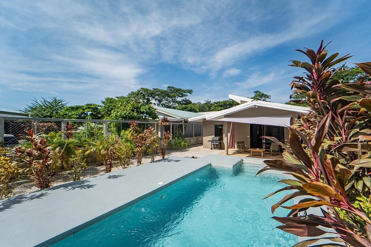 Casa León: Charming 3BR Home w Pool in Town - photo 1
