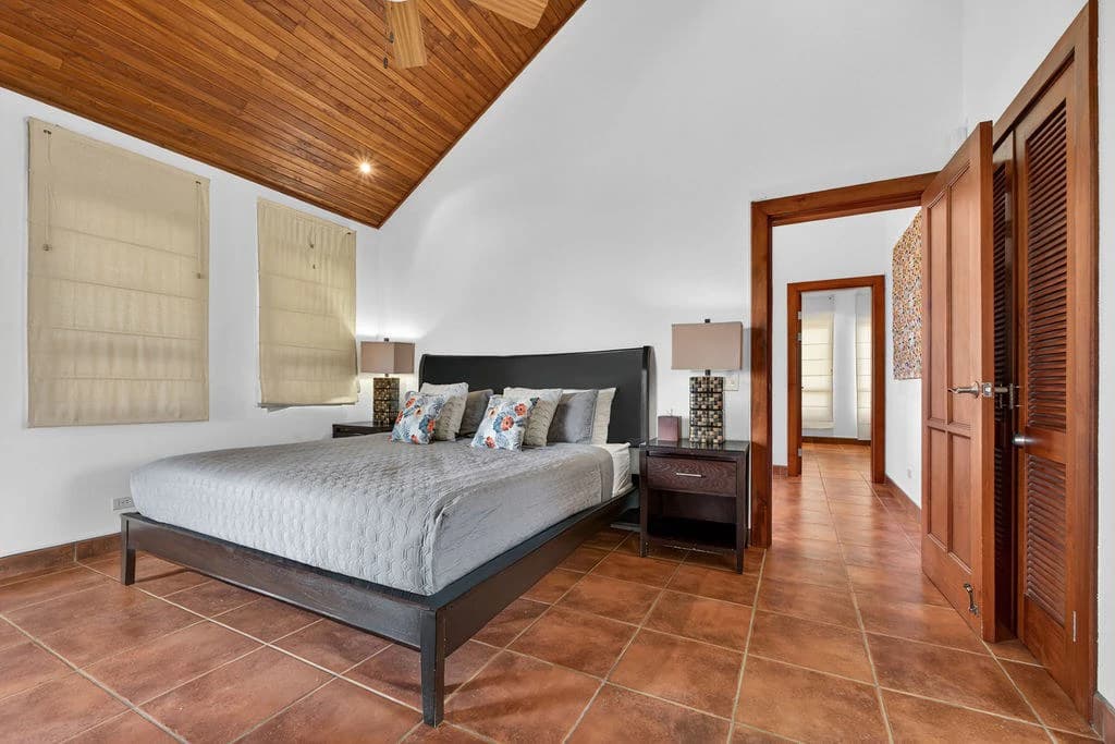 Casa de Estrellas: Elegant 4BR Ocean View Home in Pacific Heights, Potrero - photo 38