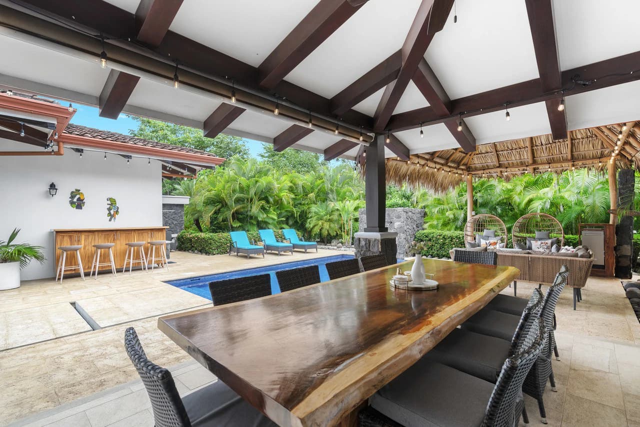 Pura Vida House: 6 bedroom 6 Bathroom Rental Juggernaut in Gated Community - photo 9