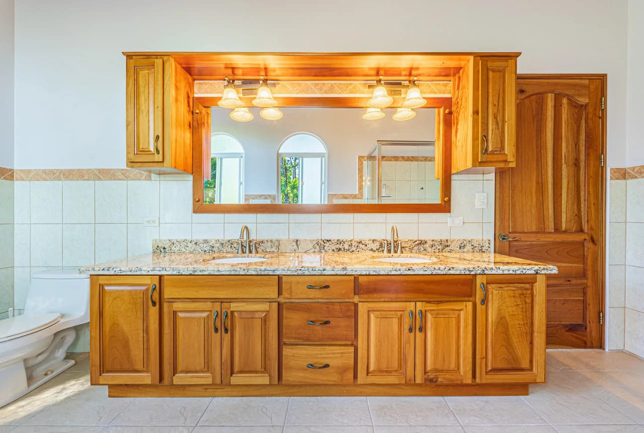 Elegant 3 Bedroom + Office Jungle Home in Puesta Del Sol, Ojochal - photo 14