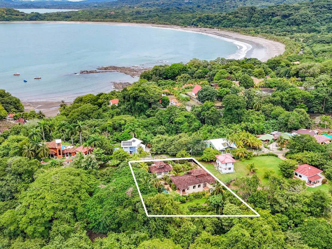 Oasis - Tropical Haven with Two Homes in Carrillo - photo 29