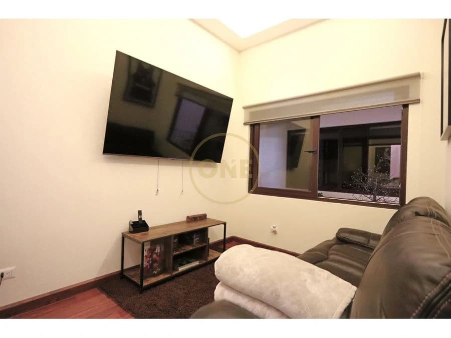 Sale or Rental of a House in San Rafael de Heredia: Spacious Residence in El Castillo, San Rafael de Heredia — Privacy, Fresh Mountain Climate, and Elevated Living - photo 16