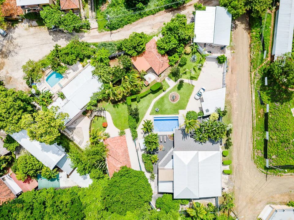 Casa Amani: Luxury Ocean-View Estate & Investment Opportunity in Tamarindo! - photo 94