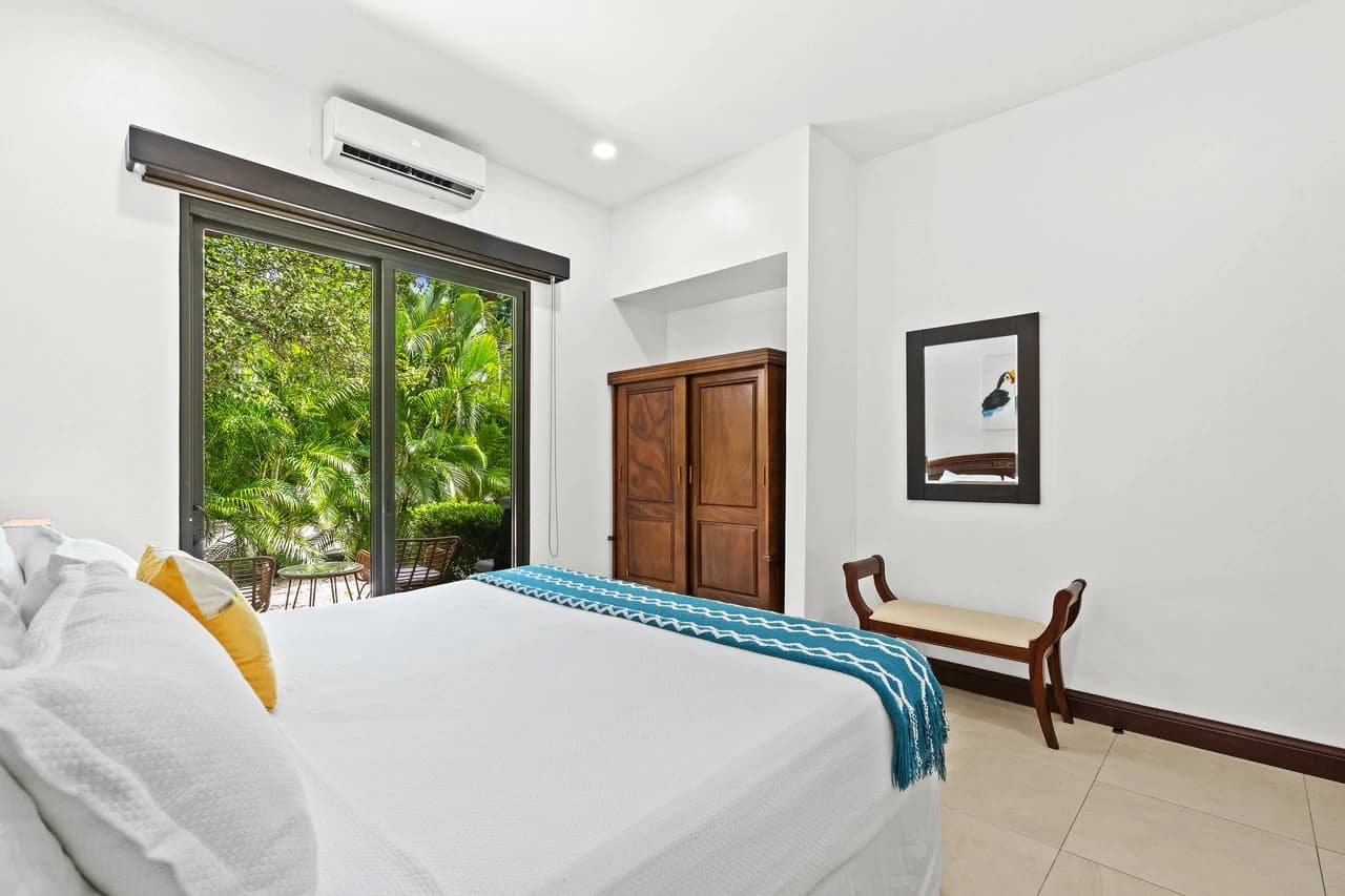 Pura Vida House: 6 bedroom 6 Bathroom Rental Juggernaut in Gated Community - photo 15