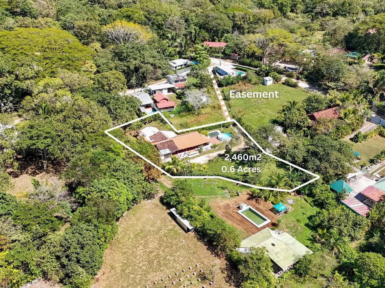 Rancho Paraiso: 3BR Home Plus Apt with Room to Expand