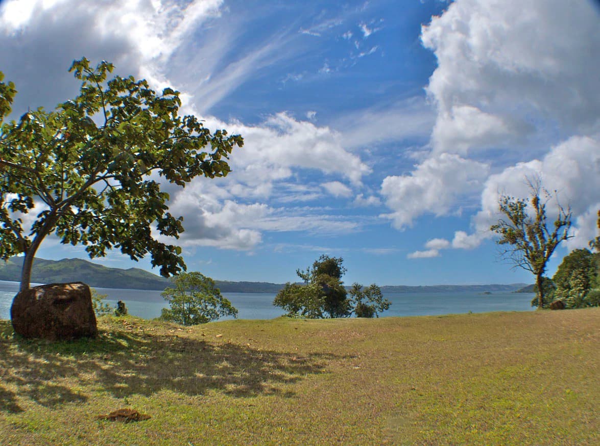 Land for sale in front Arenal Lake