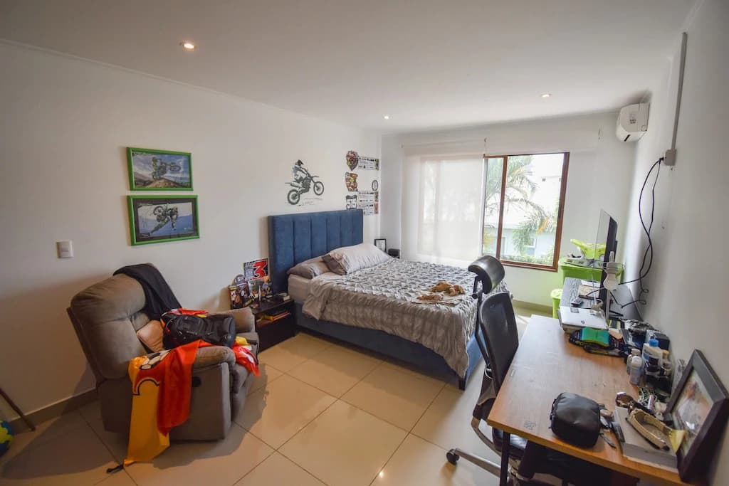 House For Sale in Pozos - photo 17