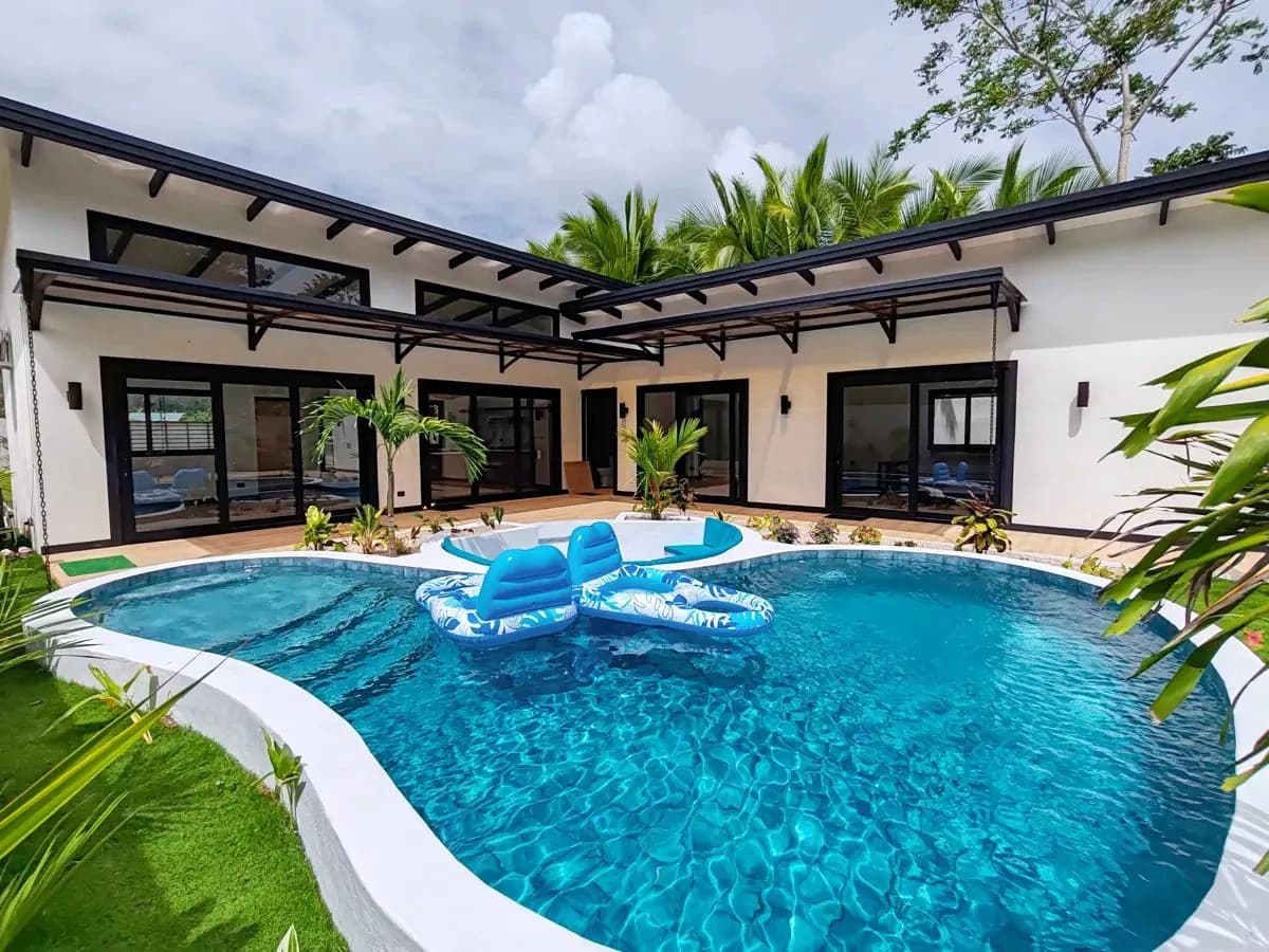 ID 1054: Playa Negra Guest House - Modern 2 Bedroom Home with Pool - photo 1
