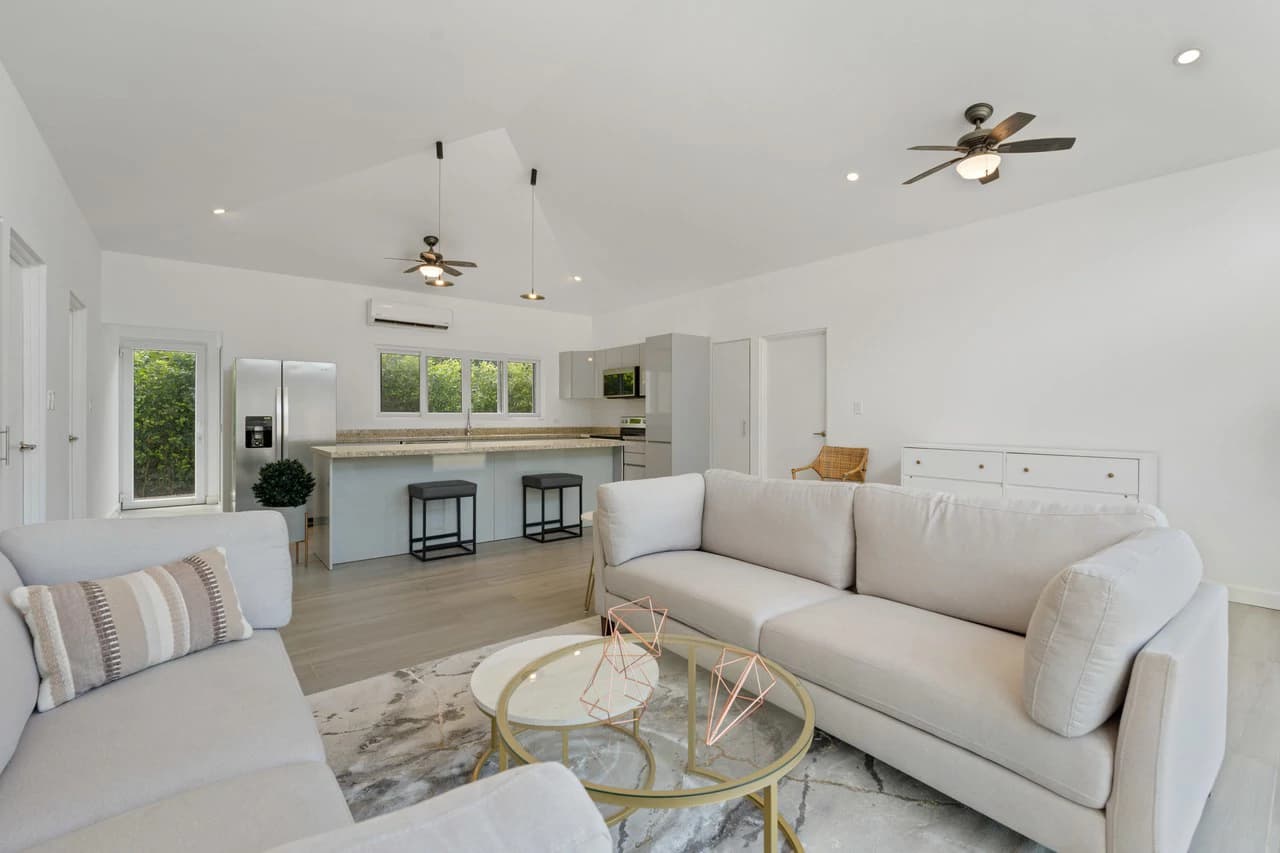 The Point 20: Modern Elegance Meets Coastal Serenity – Home for Sale in Playa Avellanas! - photo 4