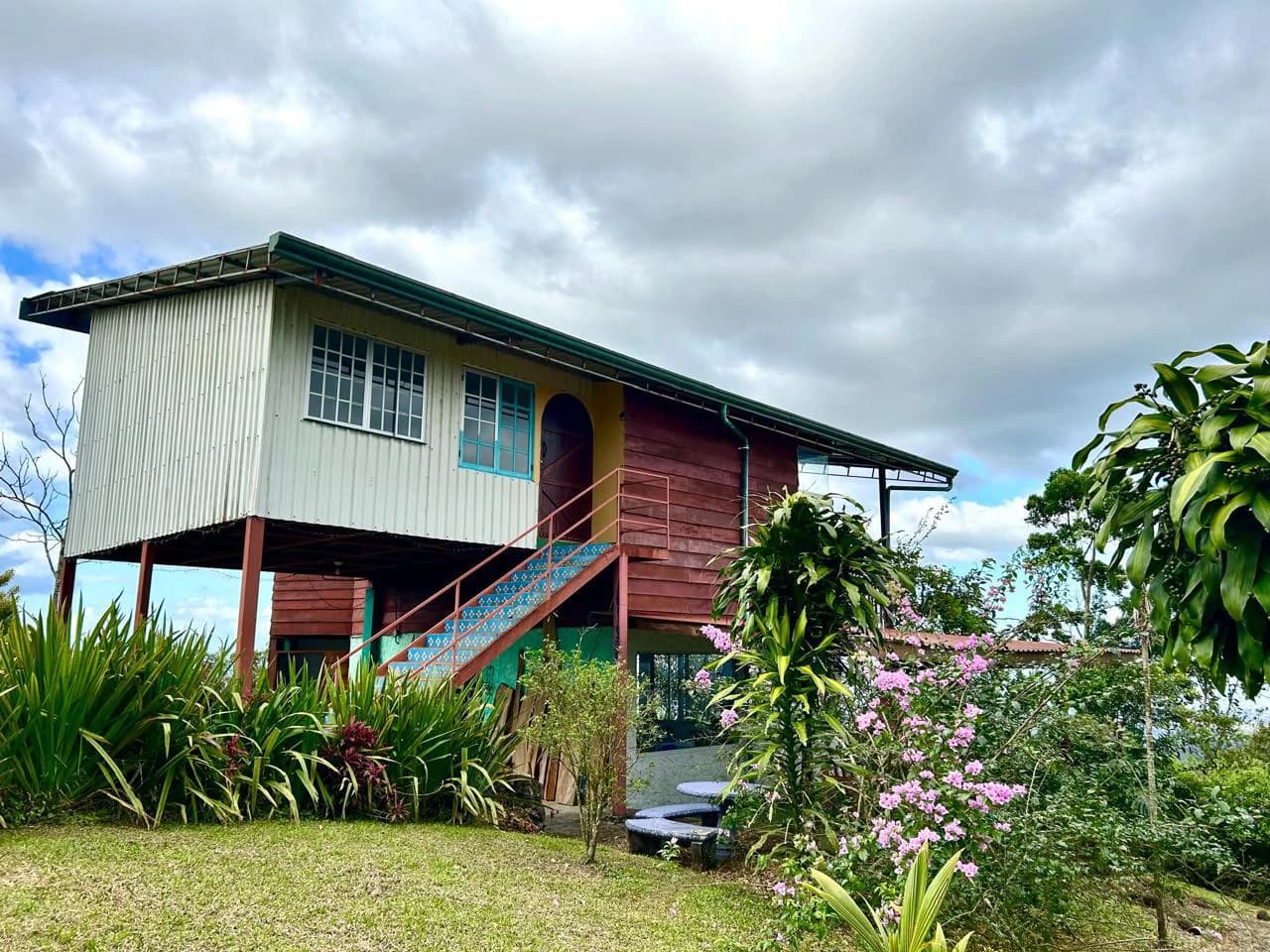 Costa Rica Ecolodge Retreat: TURNKEY COSTA RICA ECOLODGE & WELLNESS RETREAT | 28 ACRES + 5 GUEST CABINS | 45 MINUTES FROM LA FORTUNA - photo 56