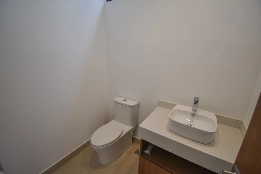 House For Sale in Los Laureles - photo 16