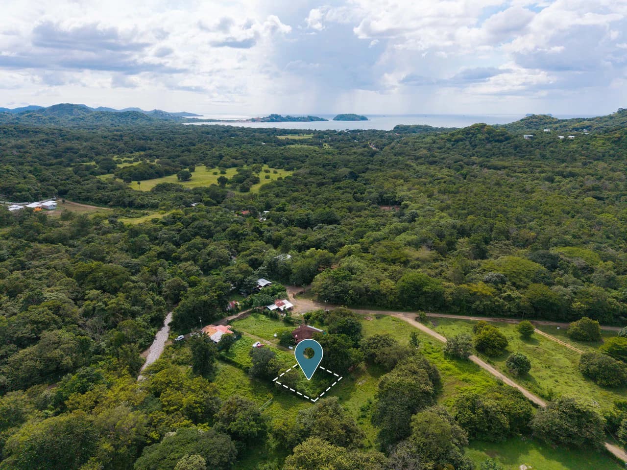 424m2 Lot with Water in Playa Potrero: Ready-to-Build Lot with Approved Plans & Renders - photo 7