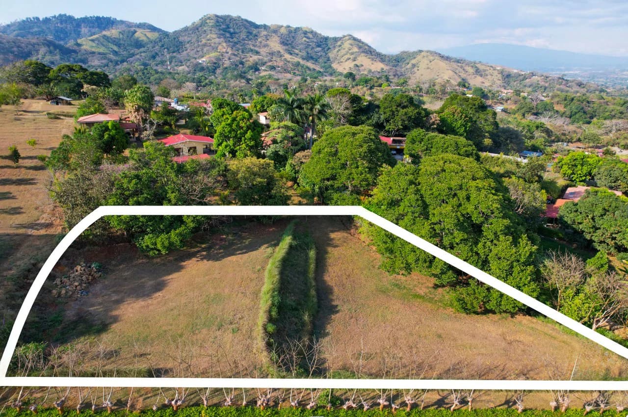 Lot in Barrio San José Sur , Atenas – Strategic Location