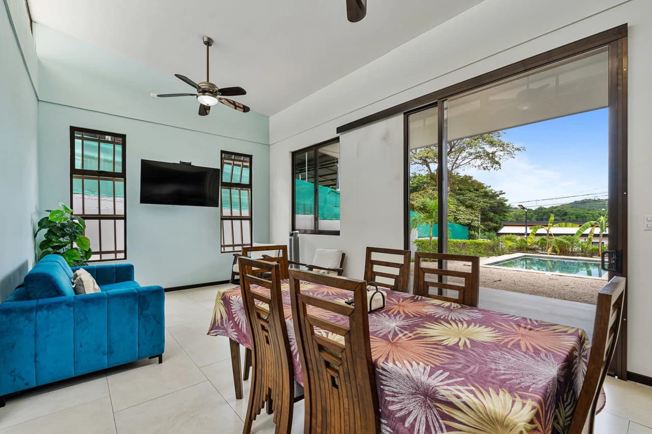 Casa Matias: Charming, well priced 4 bed home located just 5 minutes from the stunning Playa Grande, Guanacaste! - photo 4