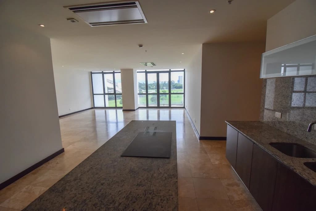 Apartamento de 4 Habitaciones en Metropolitan Tower: Apartment For Sale in La Sabana - photo 7