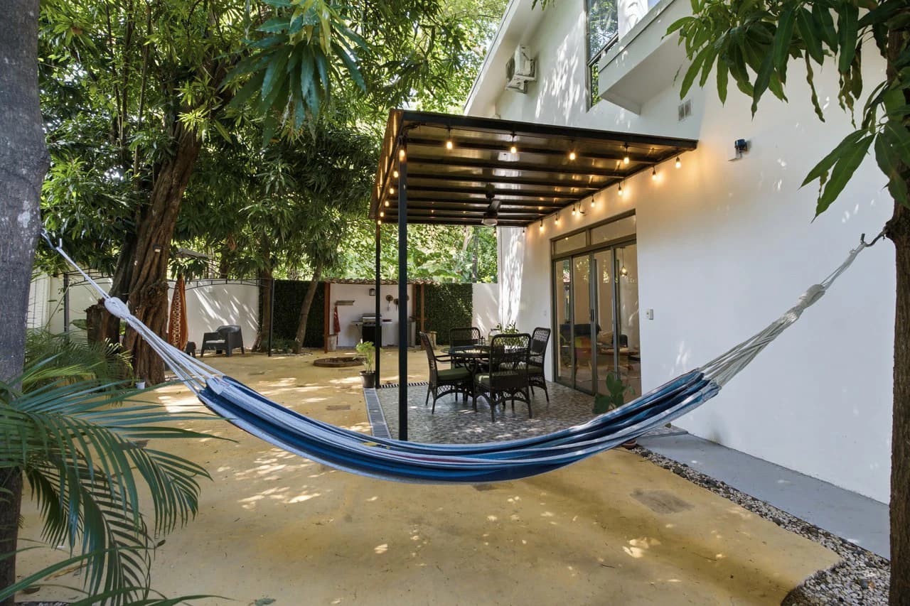 Casa Mykonos: Modern Coastal Living with Private Pool in Surfside Playa Potrero - photo 28