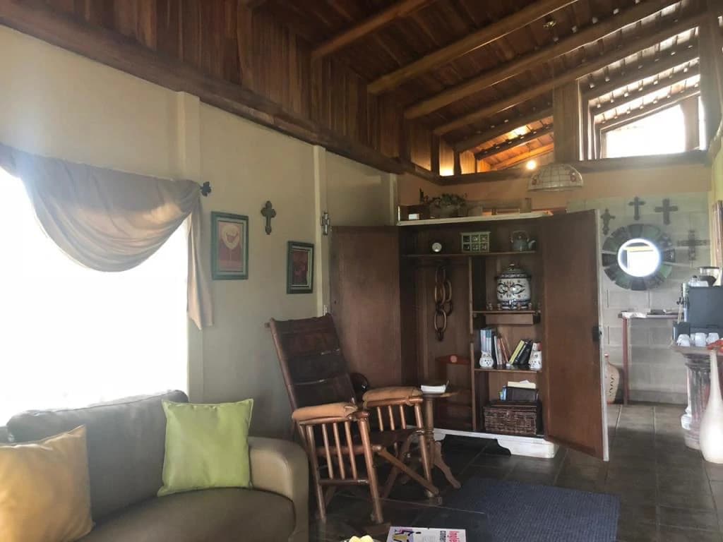 Beautiful Mountain Property for Sale in the Tourist Area of Miravalles, Currently Rented and Operating as a Restaurant – Excellent Investment Opportunity - photo 14