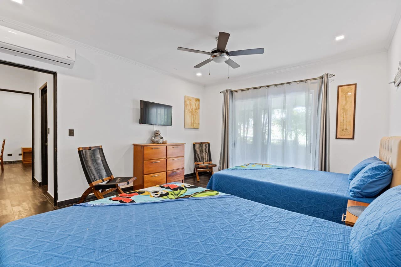 Casa de Palmas: Beautiful gated community just 5 min. to the beach! - photo 19
