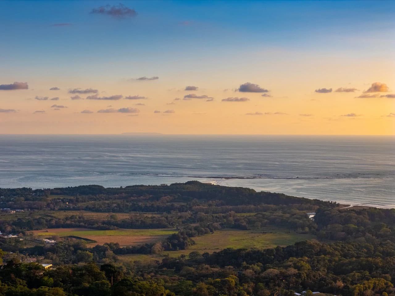 Private Oceanview Sanctuary Above Uvita's Iconic Whales Tail, 3 Bed, 3 Bath - photo 6