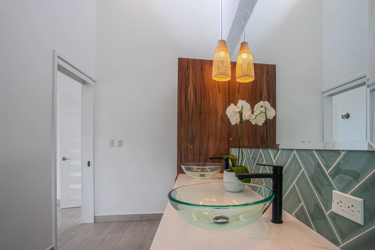 Brand-New Home for Sale in Vista Guácimo, Atenas | Infinity Pool | 180° Views - photo 26