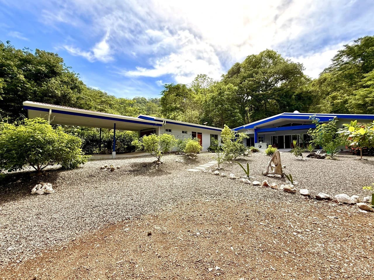 Casa Tortuga: $649,000 USD Home, Guest House & Commercial Property Near the Playa Organos Beach on the Nicoya Peninsula - photo 25