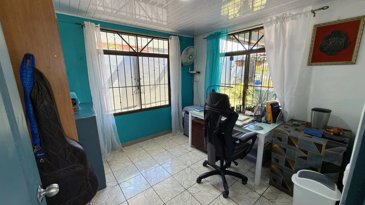 Countryside House For Sale in San Pedro - photo 15