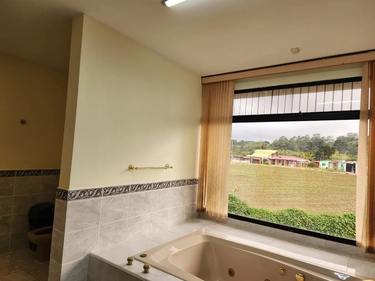 Villa For Sale in San Luis - photo 34