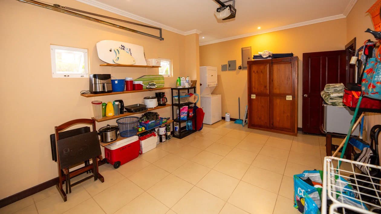 Fantastic Casa Paraiso Azul: In Demand Community in Bejuco, just 400 yards from the beach! - photo 16
