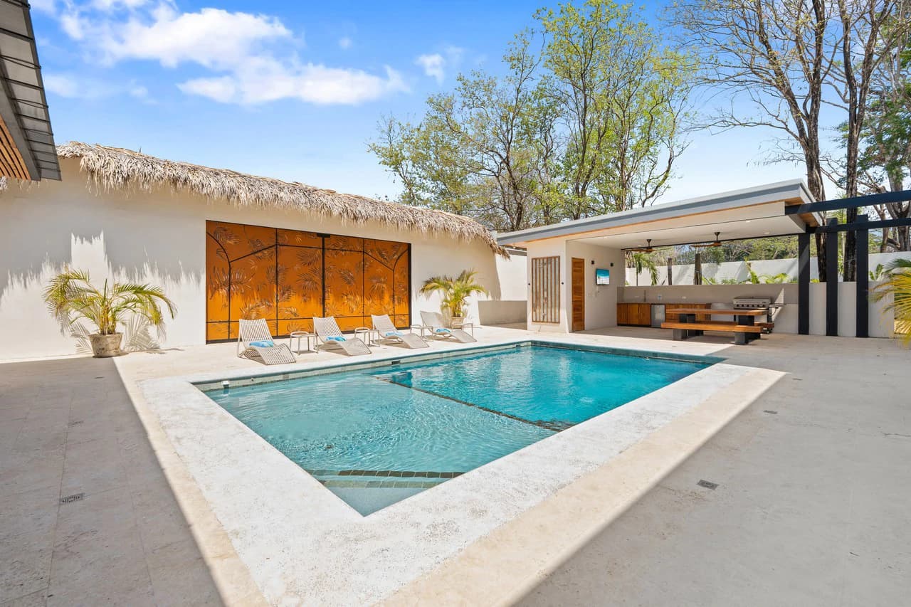 Casa Guacamaya Roja: Luxury Home in Playa Grande - photo 38