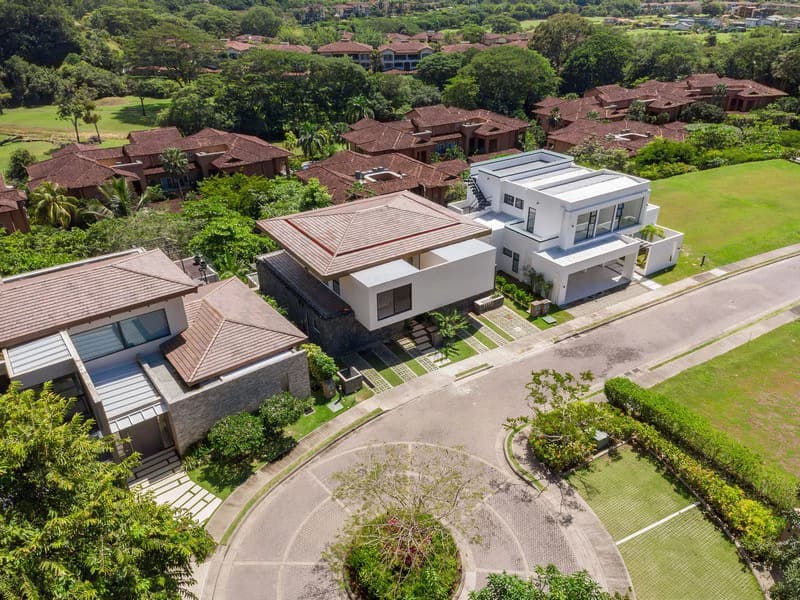 Stellar Opportunity, Brand New Home in Los Sueños: Luxury Villa Close to the Beach and Marina! - photo 6
