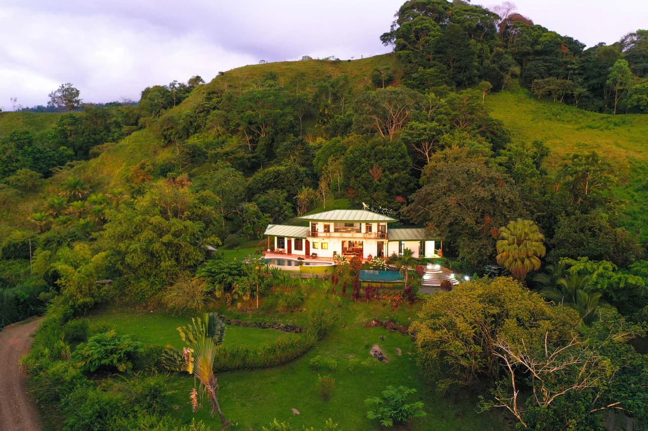 Mountain House For Sale in Savegre - photo 40