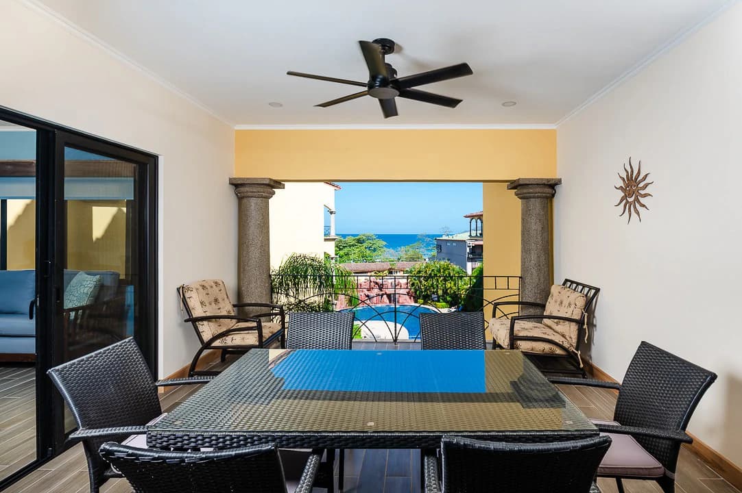 Sunrise 19: Oceanview Luxury in the Heart of Tamarindo