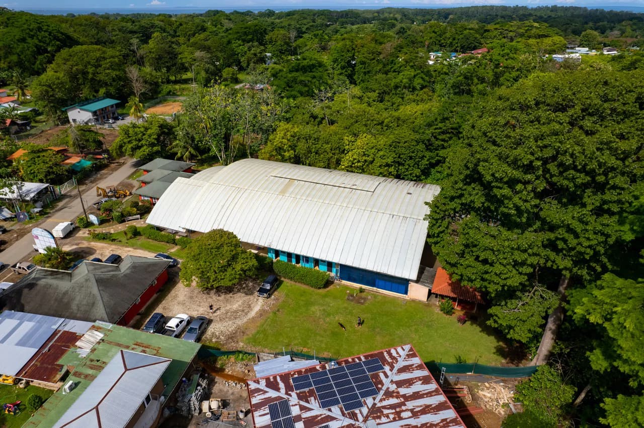 THRIVING SPORTS AND COMMERCIAL BUSINESS WITH OWNER FINANCING OPTION: Rincon Uvita - photo 53