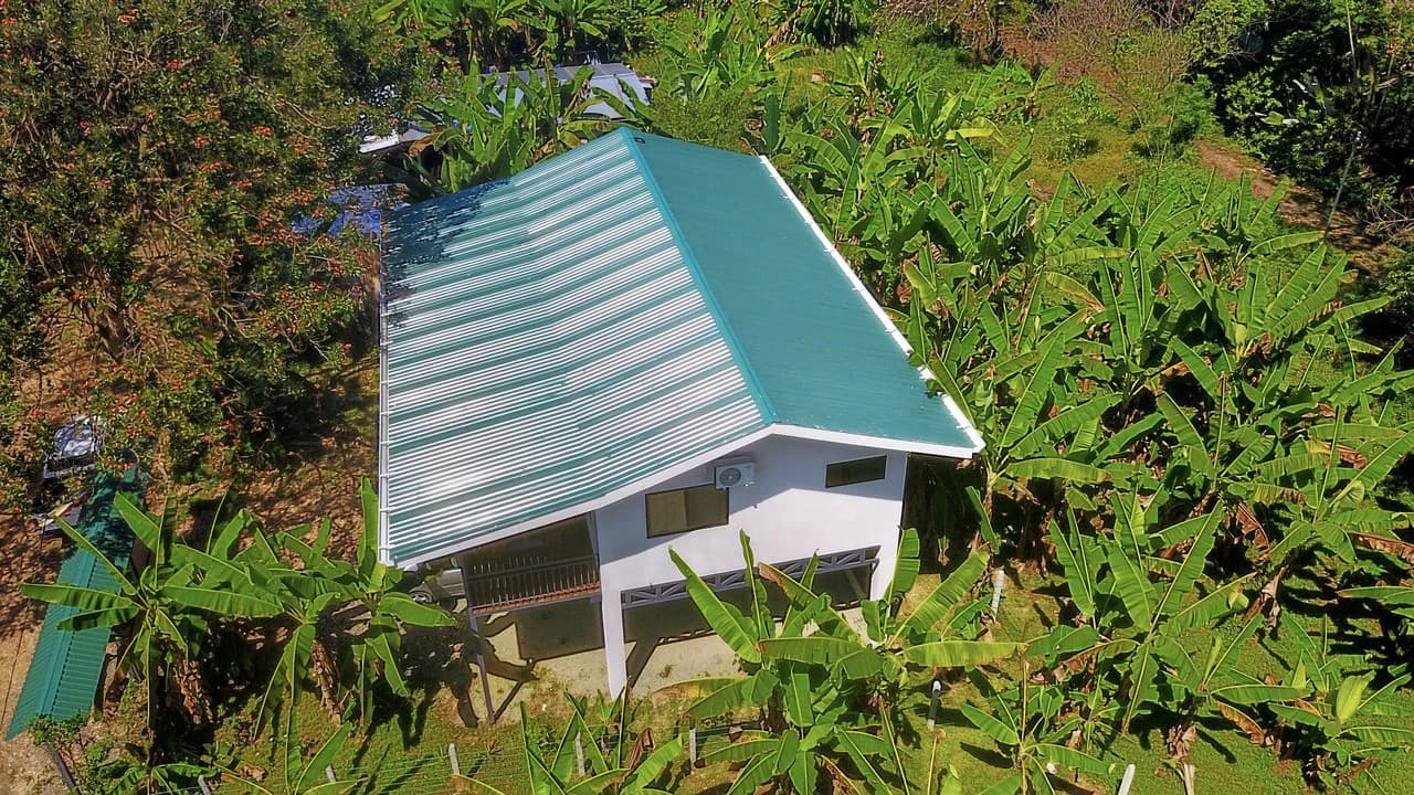 .075 ACRES – 2 Bedroom New Construction Home, Walk to the River, 5min to Playa Matapalo, 15min to Dominical!!!! - photo 28