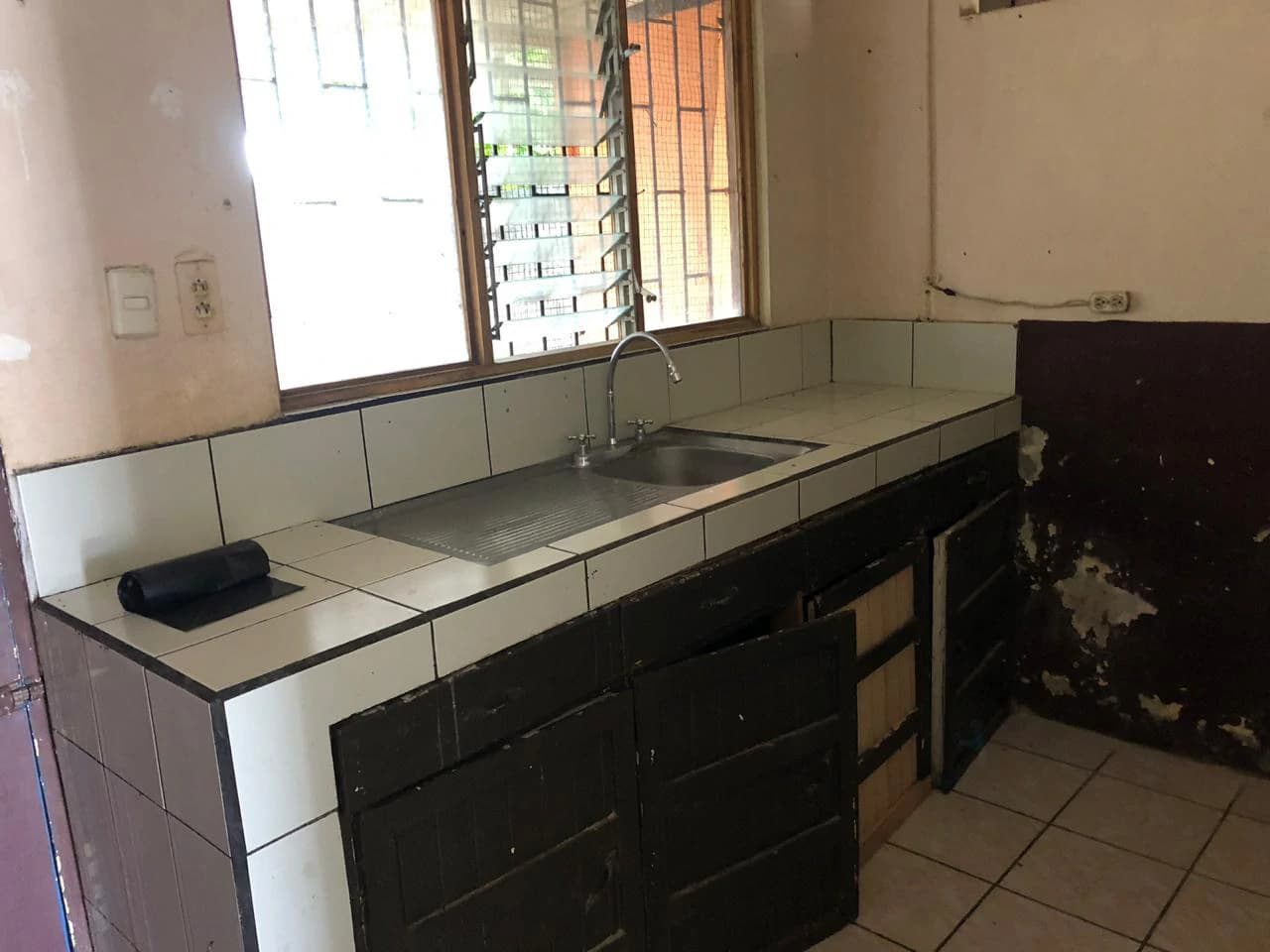 Business Commercial Property in the center of Liberia Home - photo 11