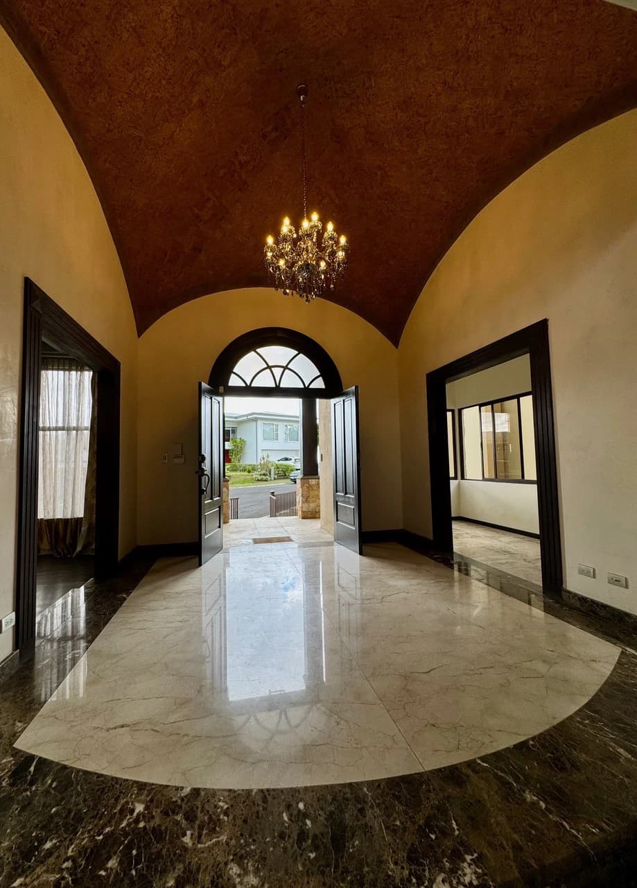Casa Allan: House For Sale in Cartago, Tres Ríos, Curridabat - photo 9