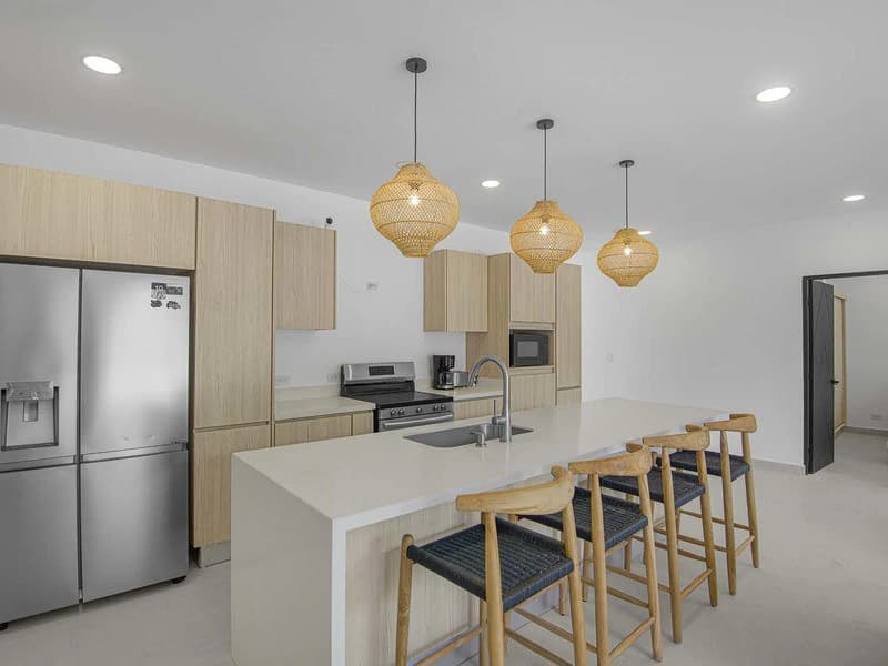 Modern Beachside Home with Office & Garage: Walking distance to the beach in a great community! - photo 5