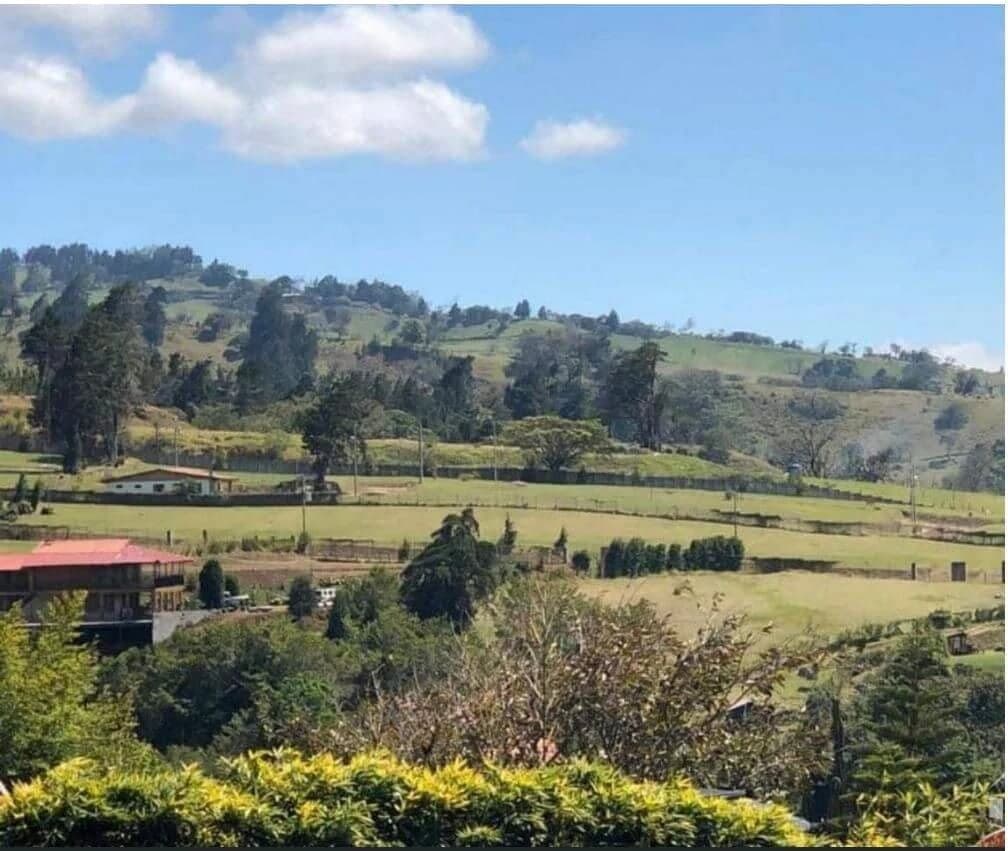 lot vacant land for sale, Condominio El Retiro lote 99 , Fraijanes, San Isidro, Alajuela, Costa Rica - photo 3