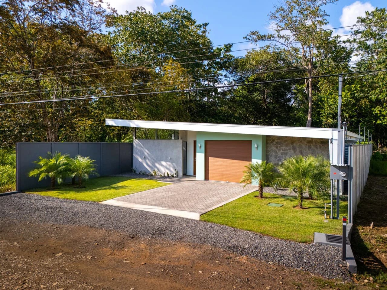 Amazing New Villa Cayman: Solar Powered and Walk to the Beach in Uvita! - photo 7