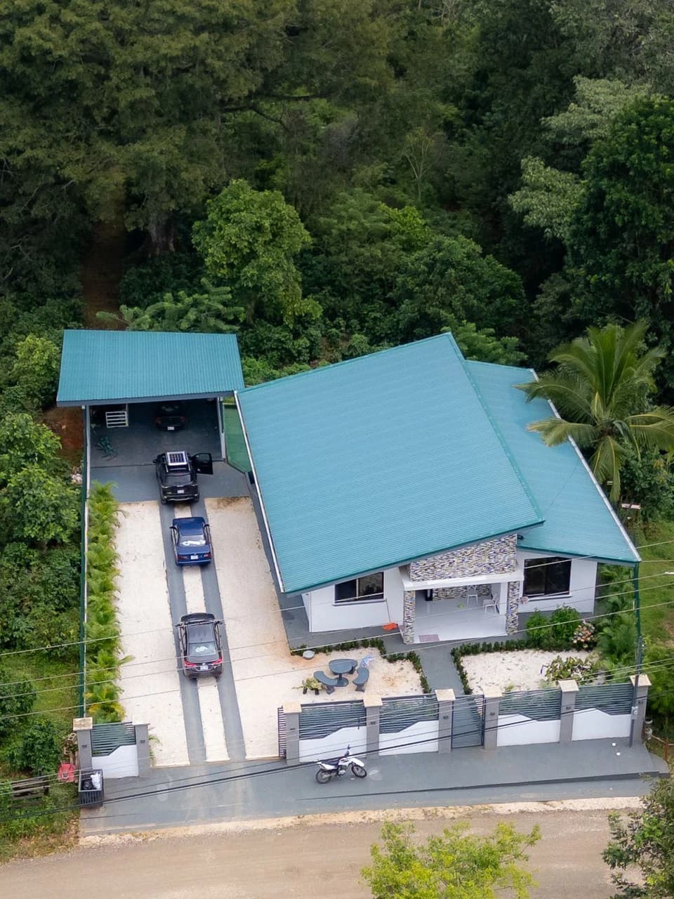 Property for Sale in Punta Islita, Guanacaste – Ideal for Residential Living or Vacation Rental Investment - photo 8