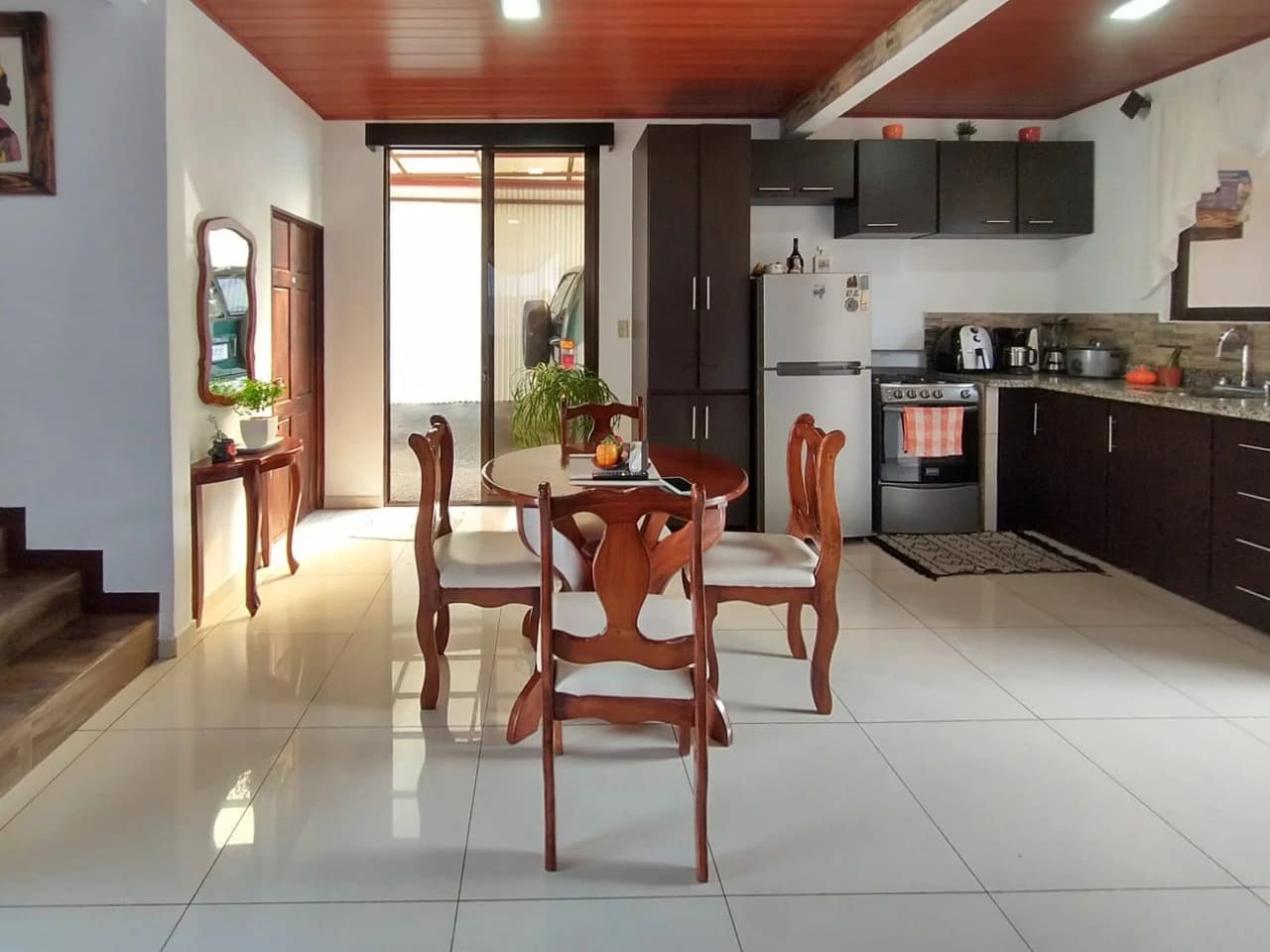 Full Furnished 2-story House for Sale in Grecia: House For Sale in Grecia - photo 3