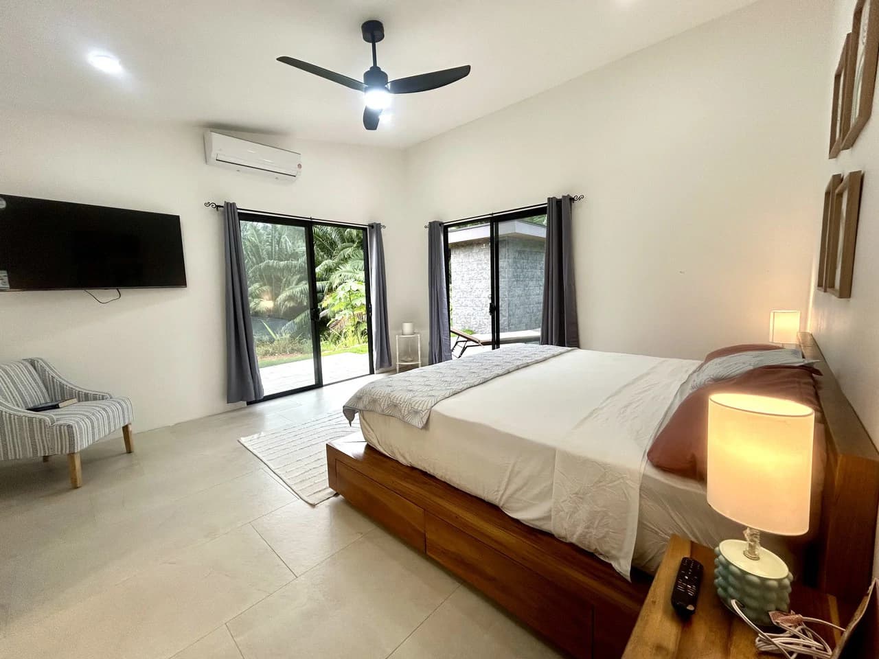 Casa Jardines: Brand new house with pool - photo 33